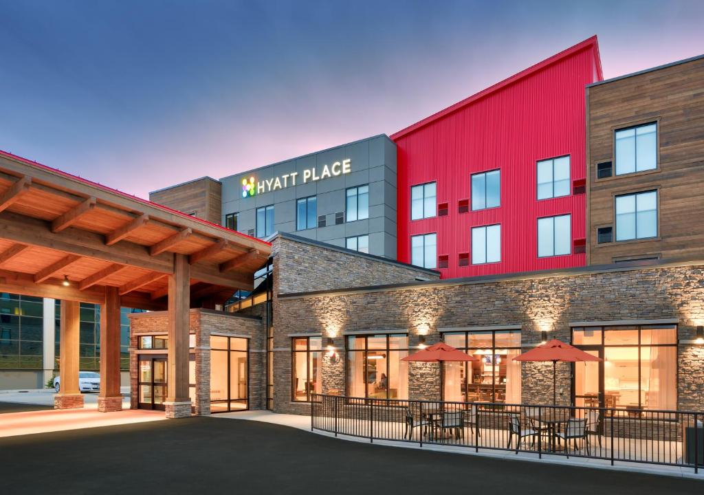 Hyatt Place Anchorage-Midtown